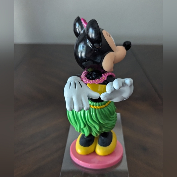 Minnie Mouse Hula Dance Bobble Figure - Picture 4 of 9